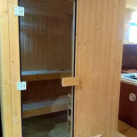 V Lux Hotel Podgorica