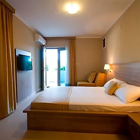 V Lux Hotel Podgorica