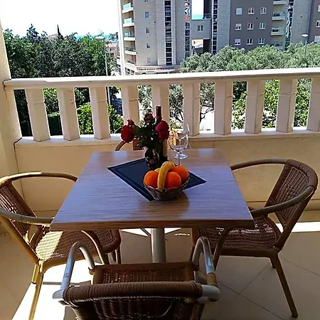 V Lux Podgorica